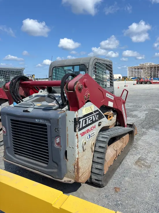 2019 Takeuchi TL12V2-CR Track Loader