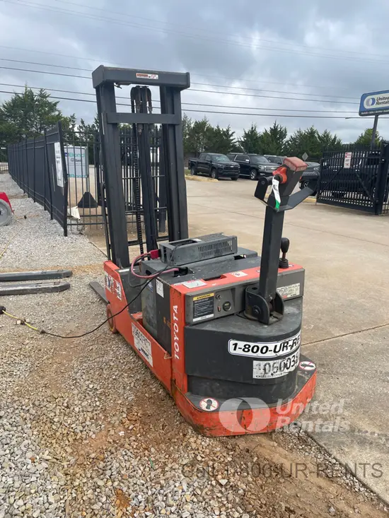 2017 Toyota 6BWC20 Warehouse Forklift