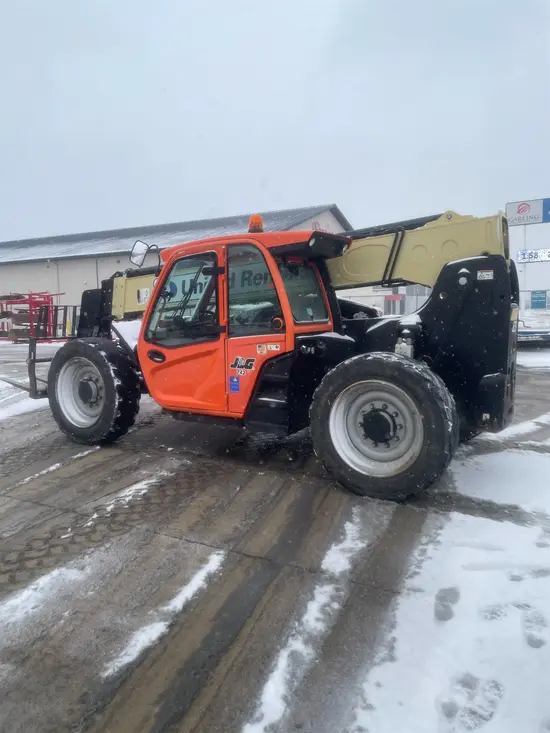 2018 JLG 742 Forklift