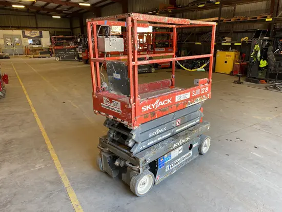 2019 Magnum Pro MLT6SM Portable Light Tower
