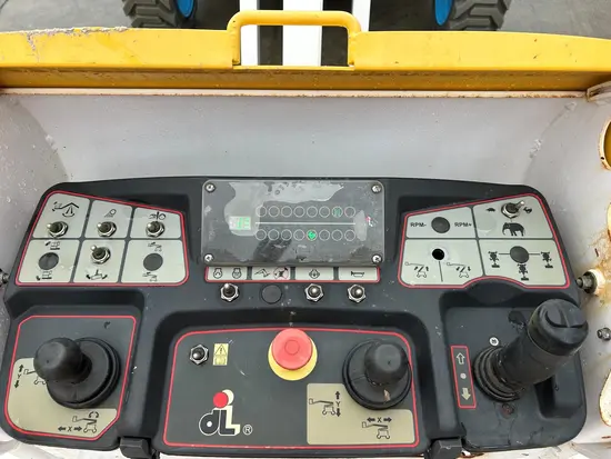 panel 2
