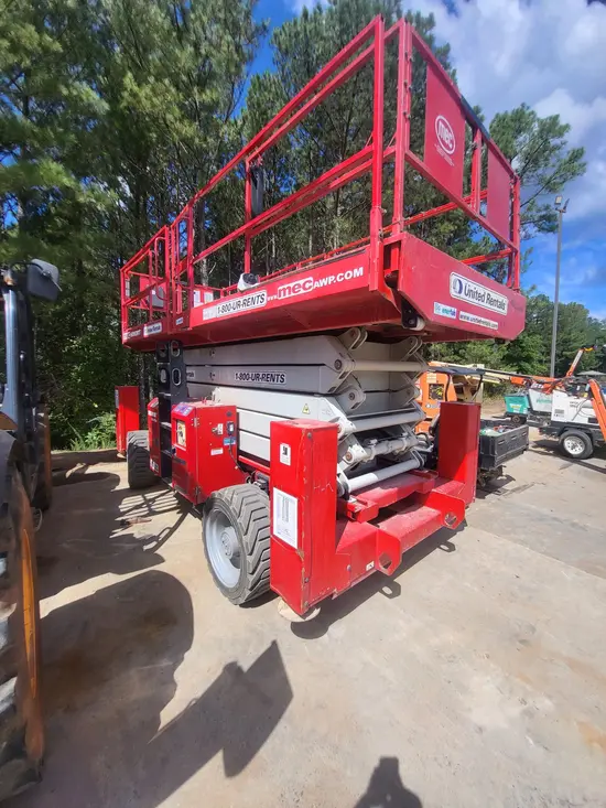 2017 MEC 6092RT Rough Terrain Scissor Lift