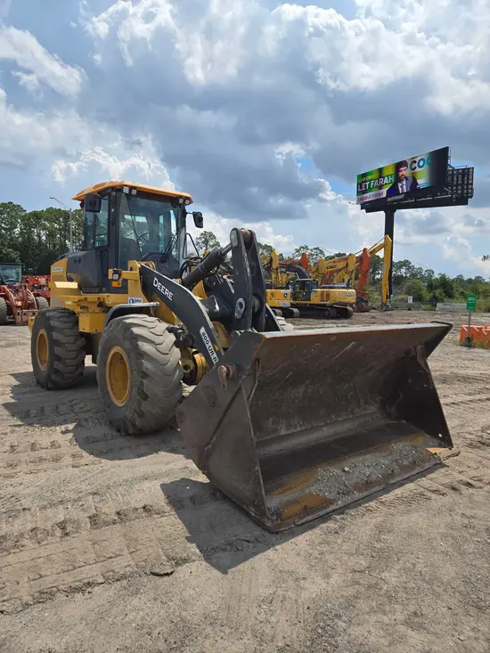 2021 John Deere 624L Wheel Loader