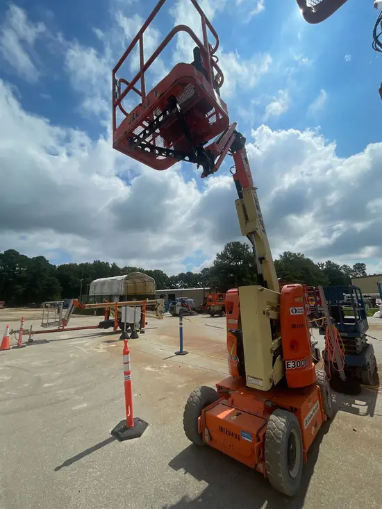 2013 JLG E300AJP Articulating Boom Lift