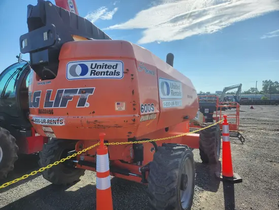 2017 JLG 600S Boom Lift