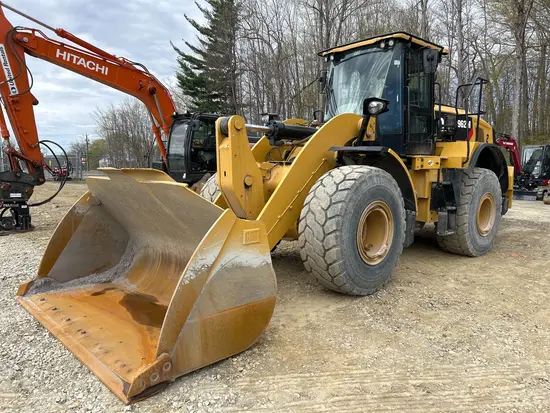 2020 CAT 962M Wheel Loader