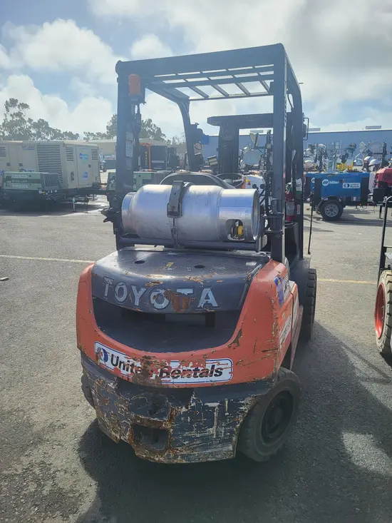 2019 Toyota 8FGU25 Warehouse Forklift
