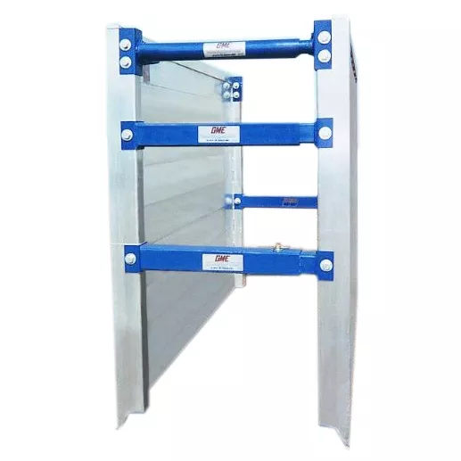Silver and blue Speedshore aluminum trench box