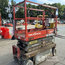 2017 Skyjack SJIII3219 Scissor Lift