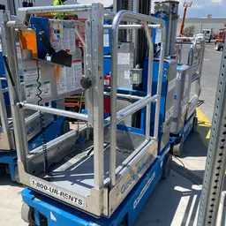 2017 Genie GR-20 Self-Propelled One-Person Lift