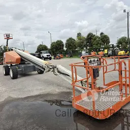 2019 Snorkel 660SJ Boom Lift