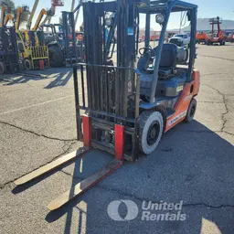 2018 Toyota 8FGU25 Warehouse Forklift