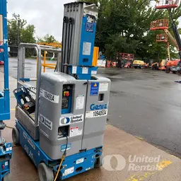 2019 Genie GR-20 Self-Propelled One-Person Lift