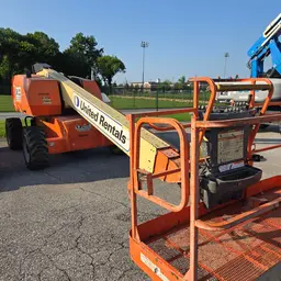 2017 JLG 600S Boom Lift