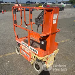 2017 JLG 1230ES Self-Propelled One-Person Lift