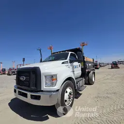 2023 Ford F-750-DUMP-HYD Truck