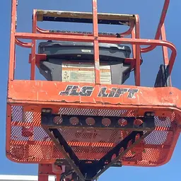 2017 JLG E400AJPN Articulating Boom Lift