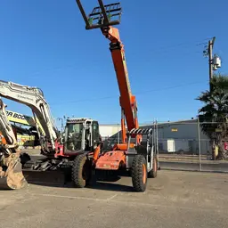 2015 XTREME XR842 Forklift