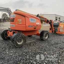 2017 JLG 450AJ Articulating Boom Lift