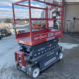 2018 Skyjack SJIII3219 Scissor Lift