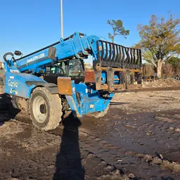2018 Genie GTH-1256 Forklift