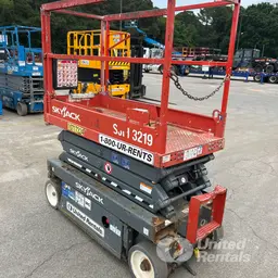 2018 Skyjack SJIII3219 Scissor Lift
