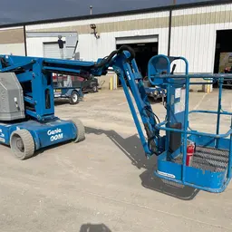2015 Genie Z-34/22N Articulating Boom Lift