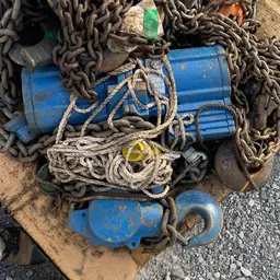 2012 JD NEUHAUS PROFI 3T 6T Hoist