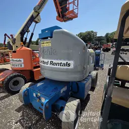 2016 Genie Z-40/23N RJ Articulating Boom Lift