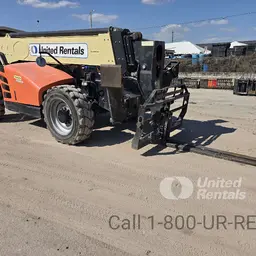 2018 JLG 1055 Forklift