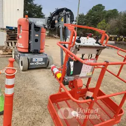2018 Skyjack SJ30ARJE Articulating Boom Lift