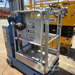 2016 Genie GR-20 Self-Propelled One-Person Lift
