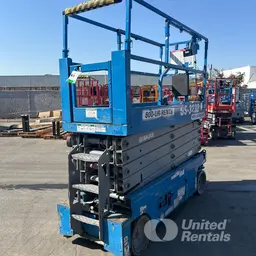 2018 Genie GS-3232 Scissor Lift