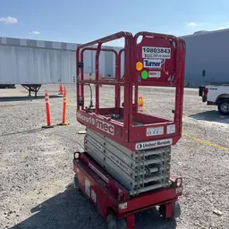 2018 MEC MICRO 19 Scissor Lift