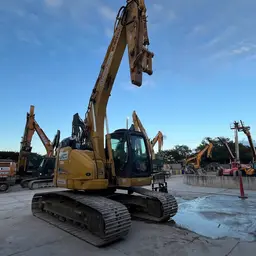 2019 Kobelco SK230SR-5 Excavator