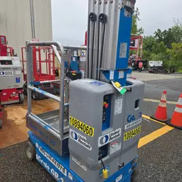 2019 Genie GR-20 Self-Propelled One-Person Lift