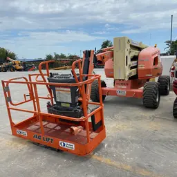 2015 JLG 450AJ Articulating Boom Lift