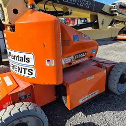 2017 JLG E450AJ Articulating Boom Lift