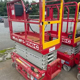 2019 MEC MICRO 19 Scissor Lift