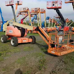 2012 JLG 600AJ Articulating Boom Lift