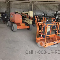 2022 JLG 450AJ Articulating Boom Lift