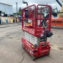 2019 MEC MICRO 19 Scissor Lift