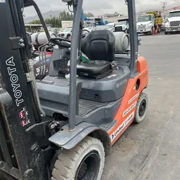 2019 Toyota 8FGU25 Warehouse Forklift