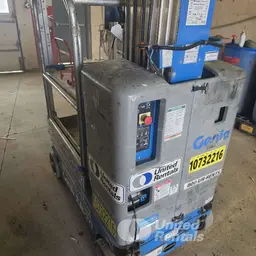 2018 Genie GR-20 Self-Propelled One-Person Lift