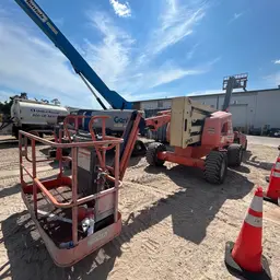 2017 JLG 450AJ Articulating Boom Lift