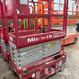 2020 MEC MICRO 19 Scissor Lift