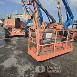 2018 JLG 800AJ Articulating Boom Lift