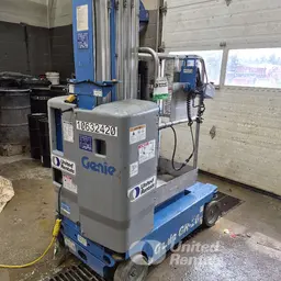 2017 Genie GR-20 Self-Propelled One-Person Lift