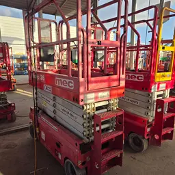 2019 MEC MICRO 26 Scissor Lift