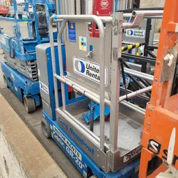 2018 Genie GR-20 Self-Propelled One-Person Lift